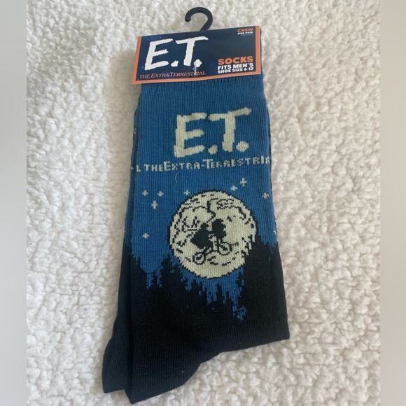 Universal E.T. The Extra-Terrestrial Crew Socks - Picture 2 of 6